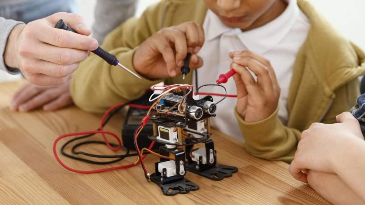 Kursus robotik anak Medan
