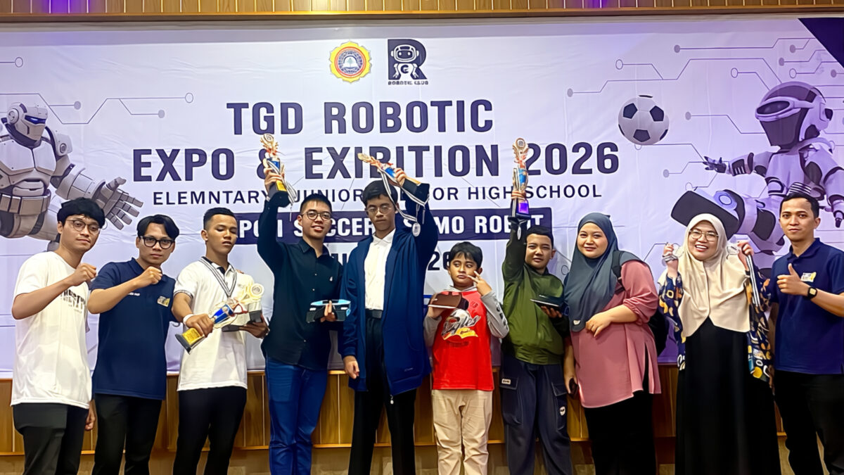Foto Bersama Tim Robobrick Lab (RBL) di TGD Robotic Expo 2026